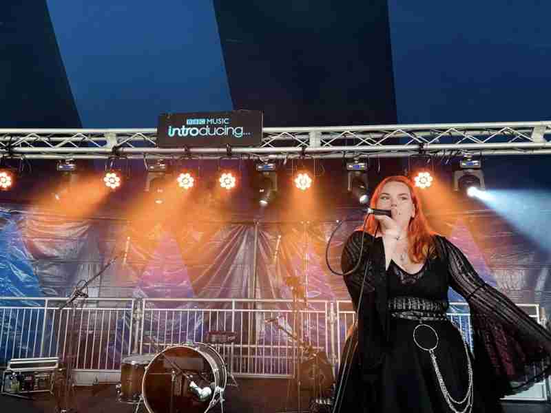 C3E1C90D-0AE1-4B64-9D30-7177F8831F0C